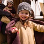 Lebendiges Mittelalter auf den Wiesen am Chiemsee im Seepark Bernau – Felden