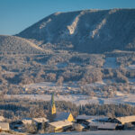 Ein Wintermärchen auf dem Samerberg: Magische Momente in verschneiter Idylle