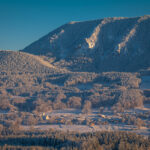 Ein Wintermärchen auf dem Samerberg: Magische Momente in verschneiter Idylle