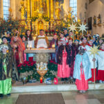 43 Sternsinger aus dem Samerberg auf dem Weg für Kinder in Not
